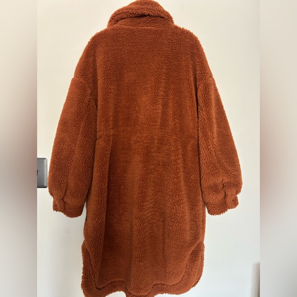 Varley Jones Sherpa Coat Medium Caramel Cafe New Long Teddy Jacket Rust - Picture 12 of 13